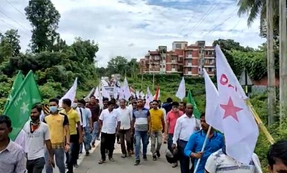 'Where is My Job ?' DYFI, TYF held massive protest rally in Agartala against Unemployment Problems 
